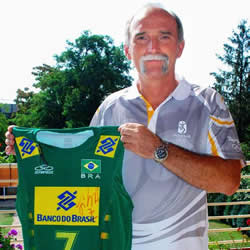 jabb Giba-mezre lehet licitlni! 